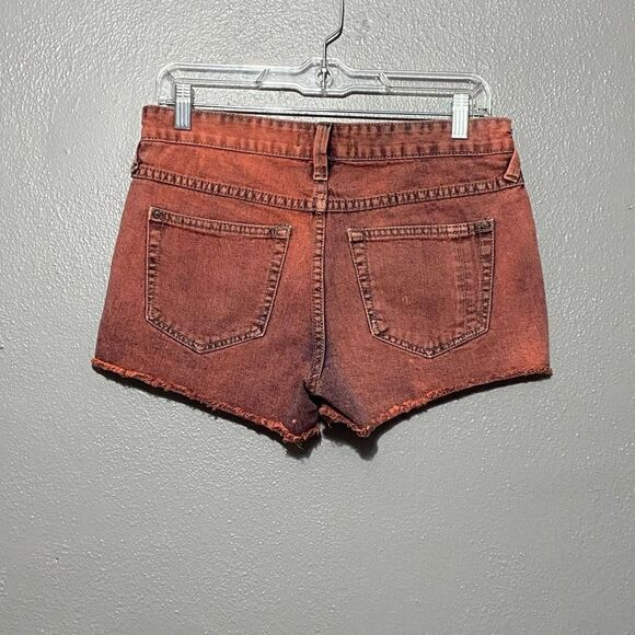 Free People Shorts Red Acid Wash Shorts Size 26 Distressed Bohemian - Picture 2 of 8